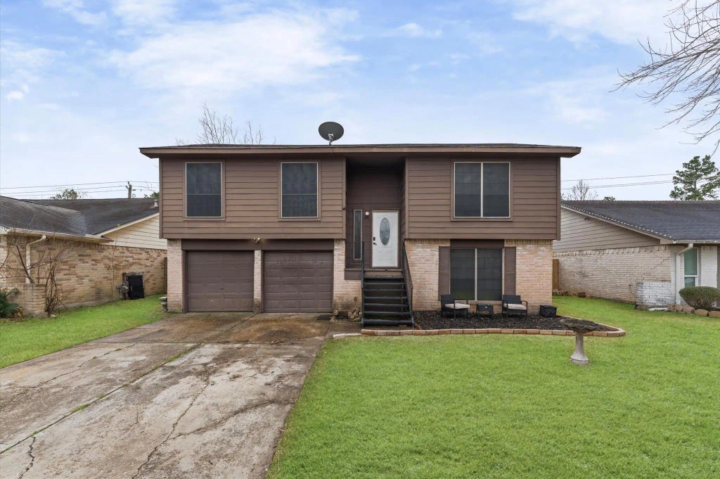 12822 Crystal Cove Drive, Houston