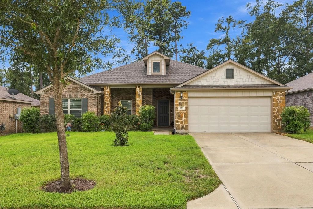 154 Valiant Ridge Trail, Magnolia