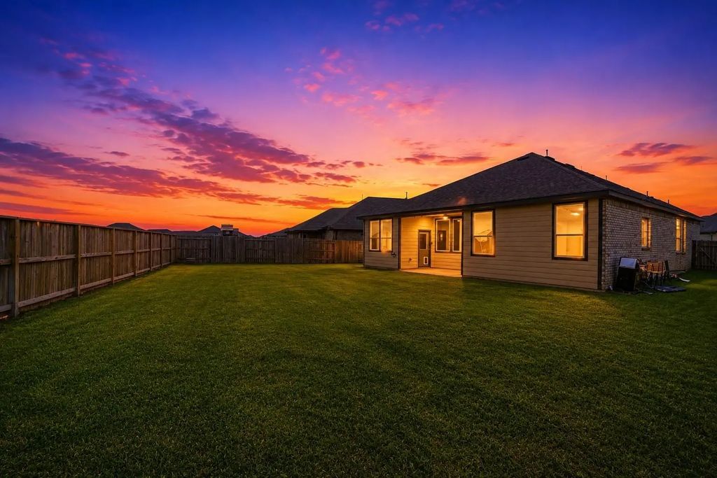 2952 Golden Dust Drive, Katy
