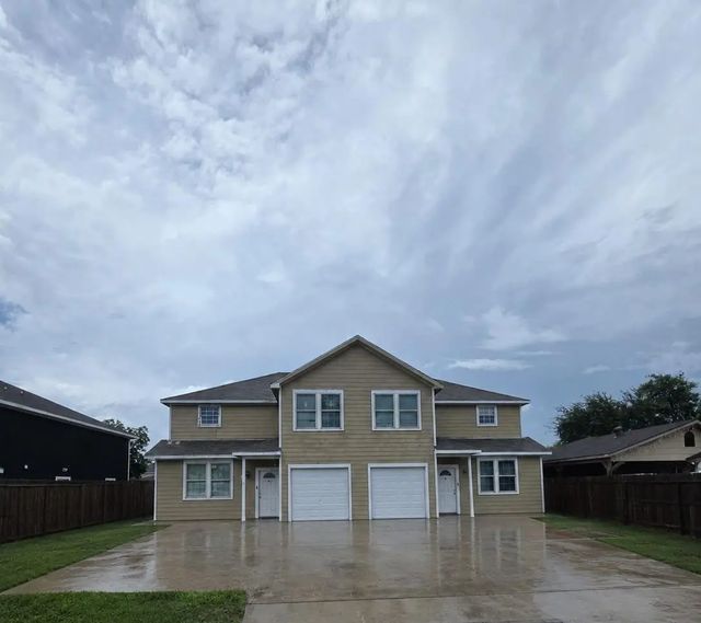 1819 Debeney Drive, Houston