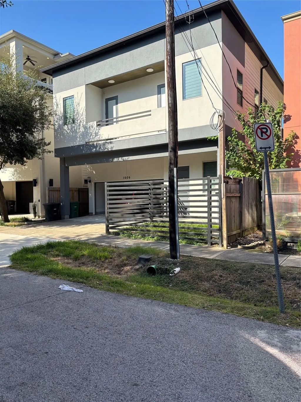 1609 Knox Street, Houston