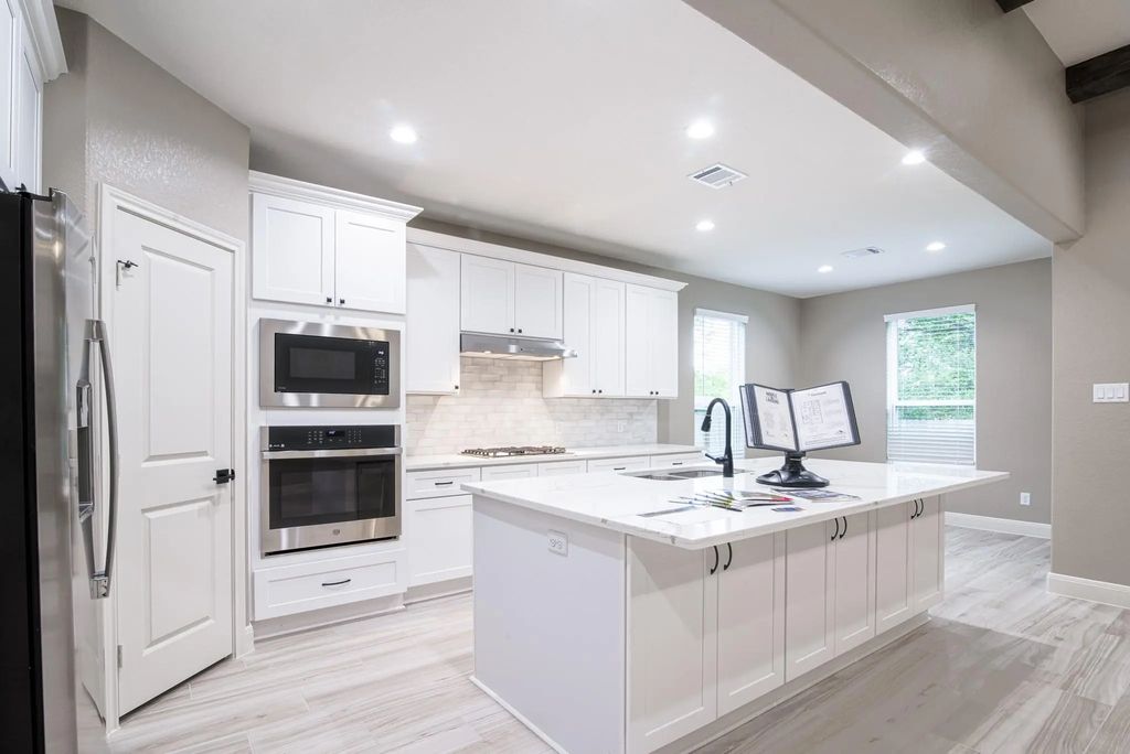 15803 Sugar Maple Lane, Santa Fe
