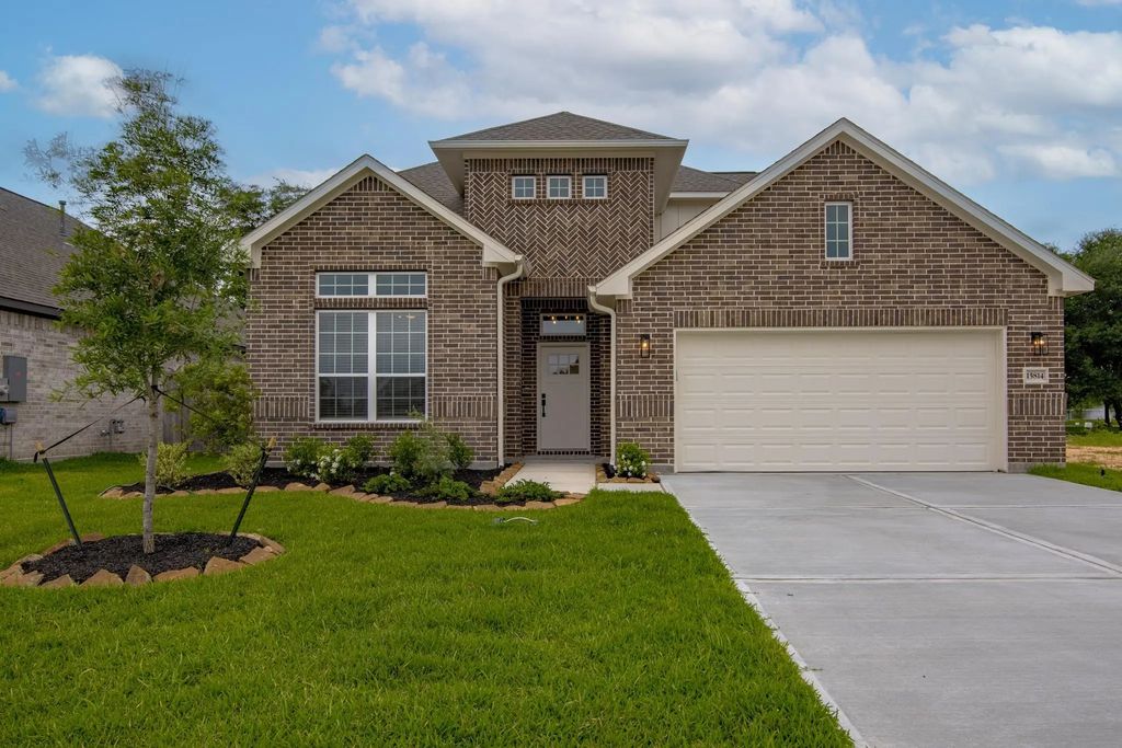 15803 Sugar Maple Lane, Santa Fe