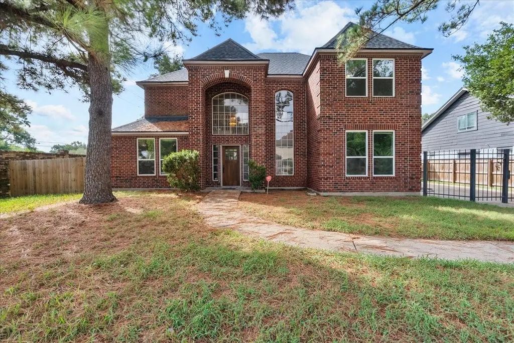 14003 Muirfield Lane, Houston