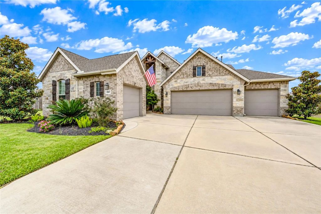 2207 Ginger Trail Lane, Richmond