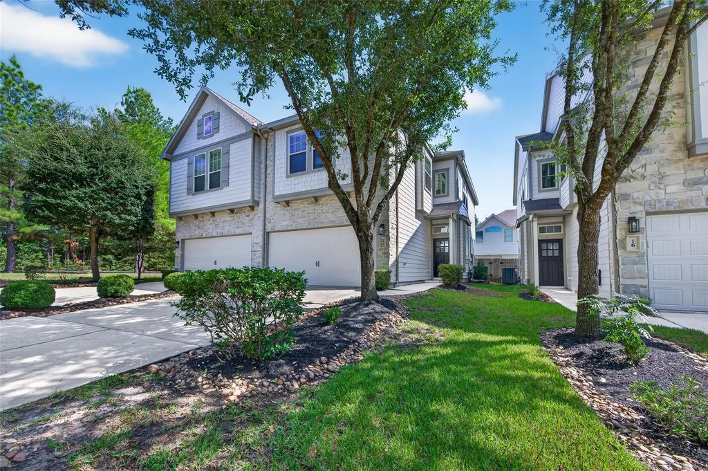 20 Cheswood Manor Court, The Woodlands