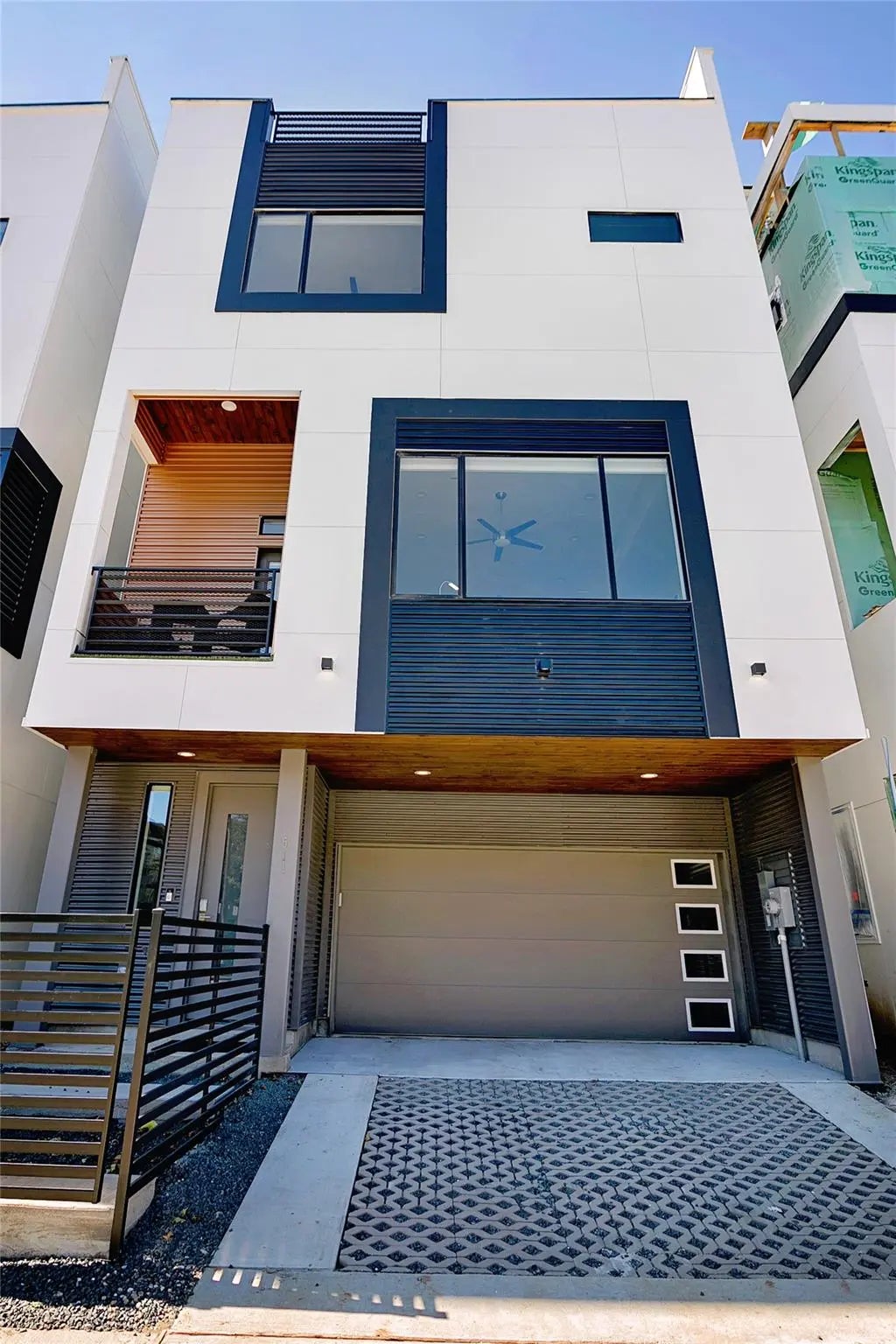 511 Memorial Heights Drive, Houston