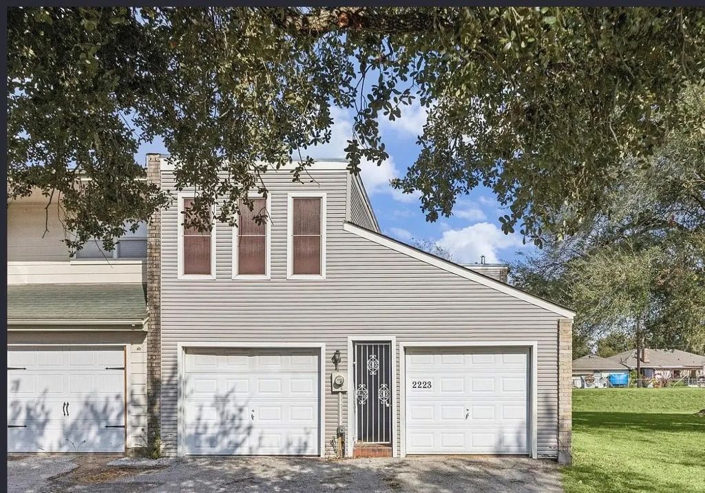 2223 Par Lane, Richmond