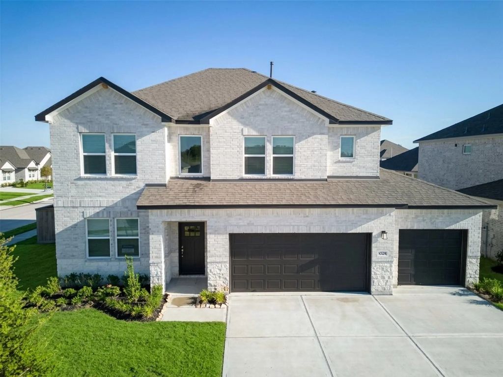 8326 Amethyst Valley Lane, Angleton