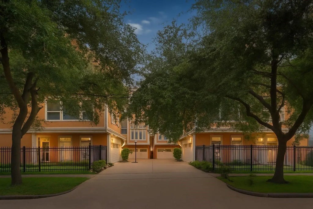 4216 Childress Street B, Houston