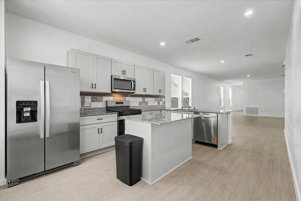 511 Louis Lane, Baytown