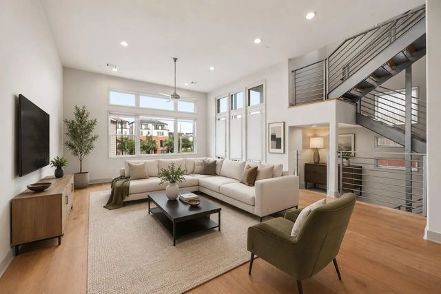 723 Nagle Street, Houston