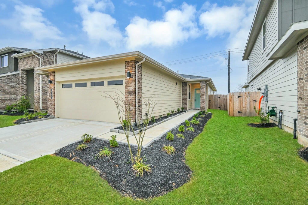 12511 Walmgate Court, Houston