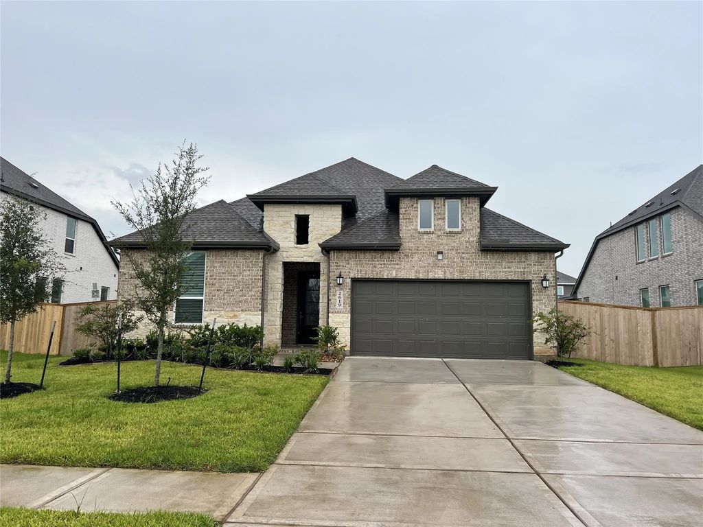 2619 Grove Crest Drive, Rosenberg