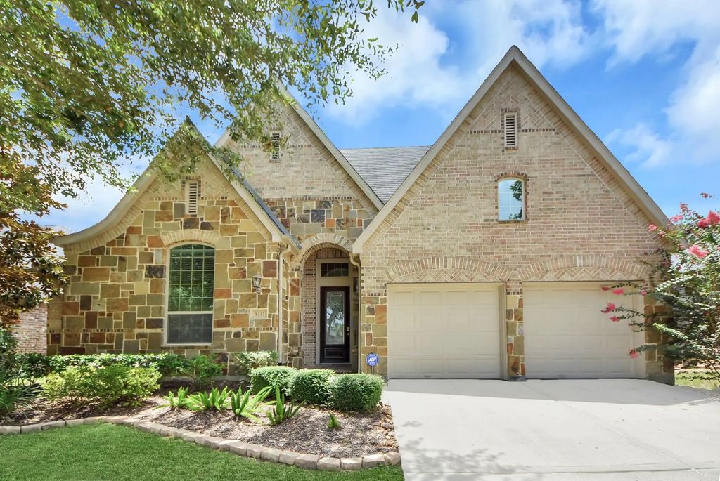 8131 Black Percher Street, Conroe