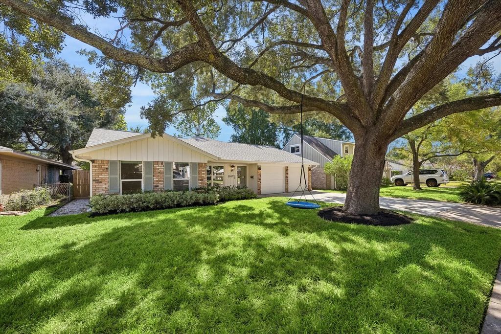 10659 Mayfield Road, Houston