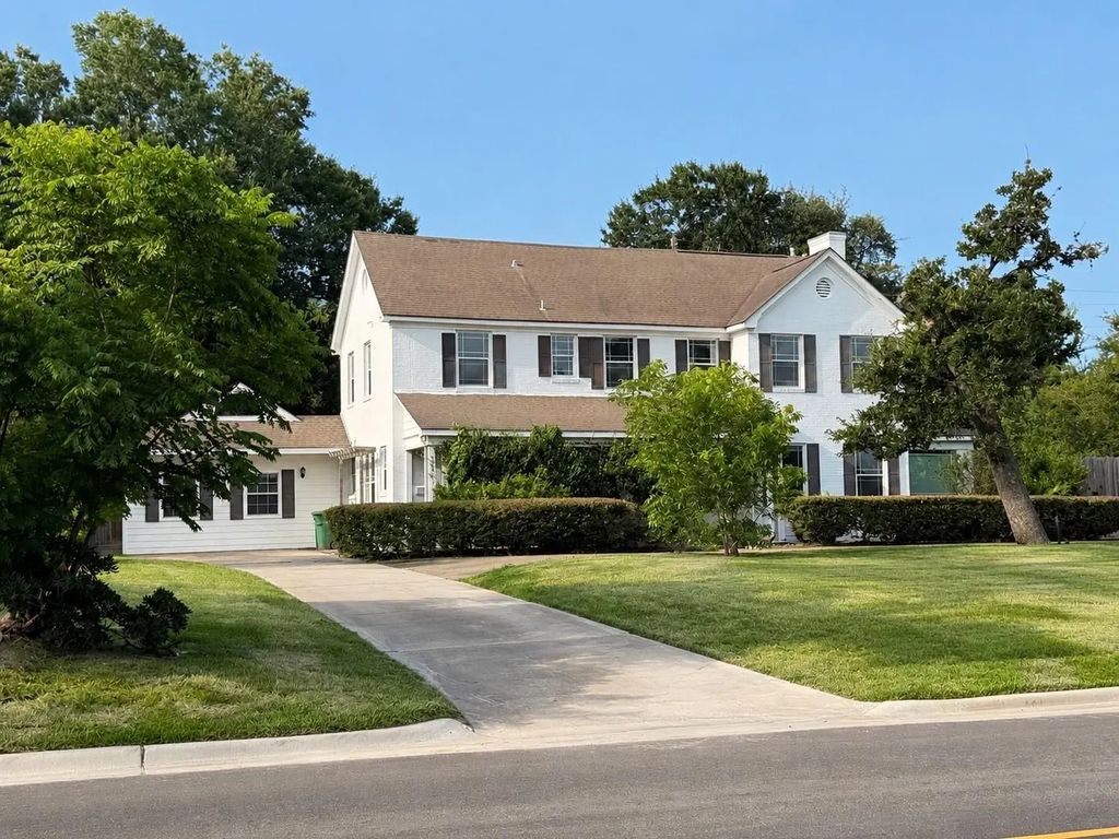3231 N Macgregor Way, Houston