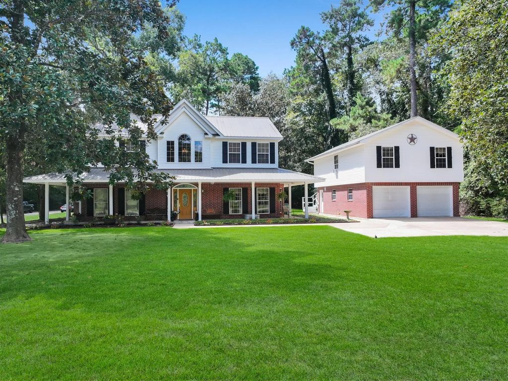 1000 Forsythia Drive, Village Mills