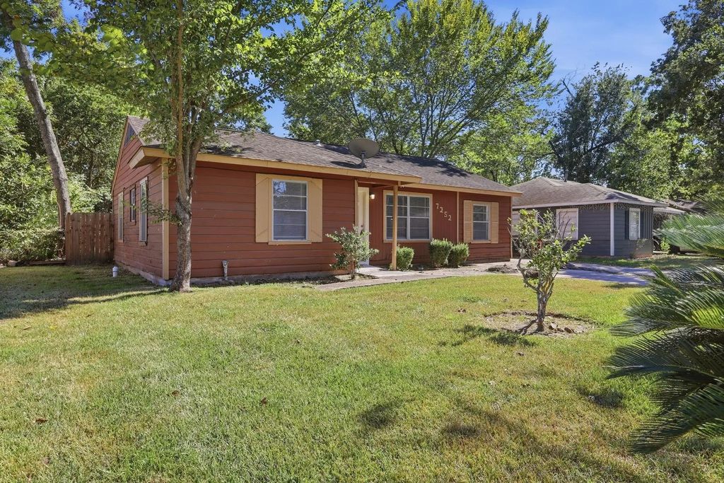 7252 Yoe Street, Houston