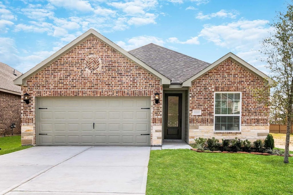 6119 White Spruce Drive, Conroe