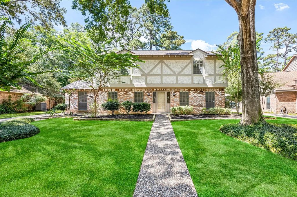 5702 Vestavia Drive, Houston