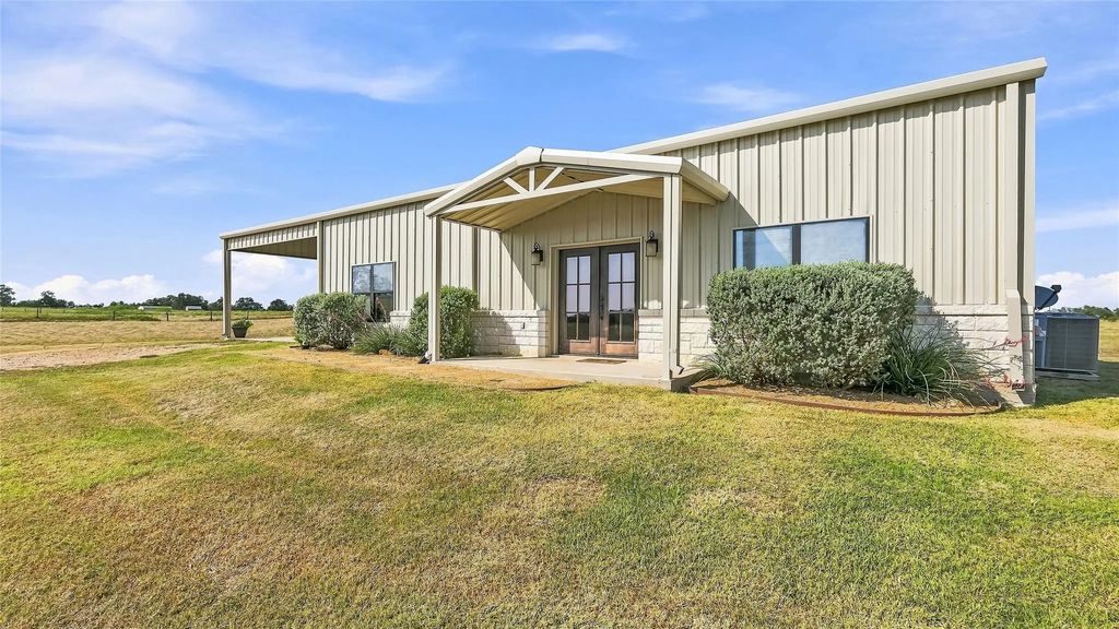 7220 Goehring Road, Ledbetter