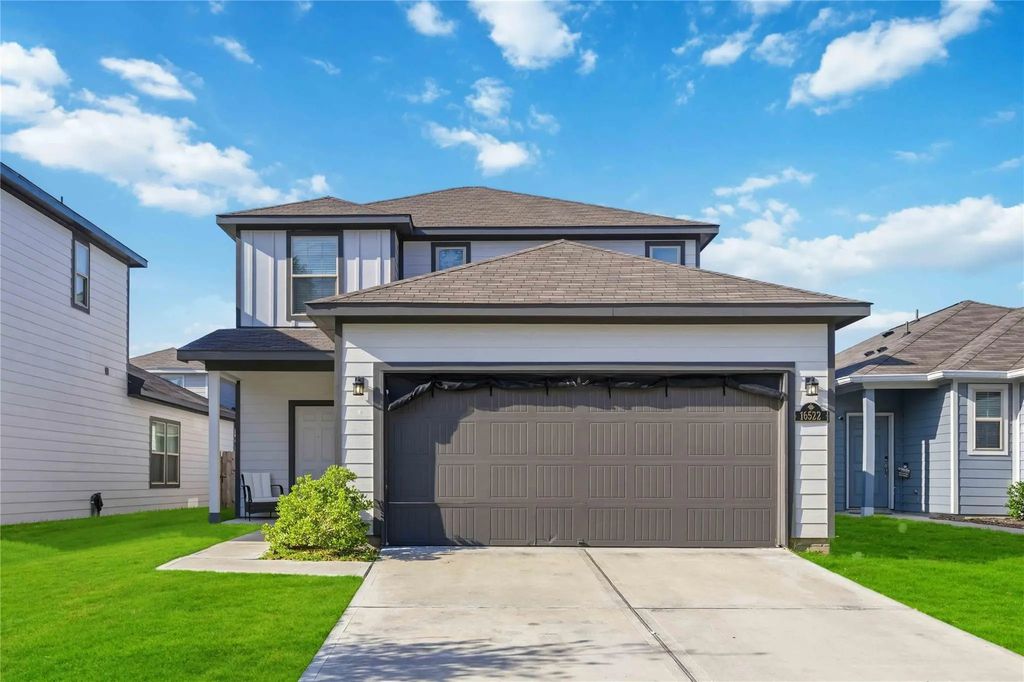 16522 Opportunity Way, Porter