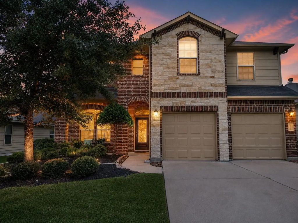 12555 Canyon Falls Boulevard, Willis