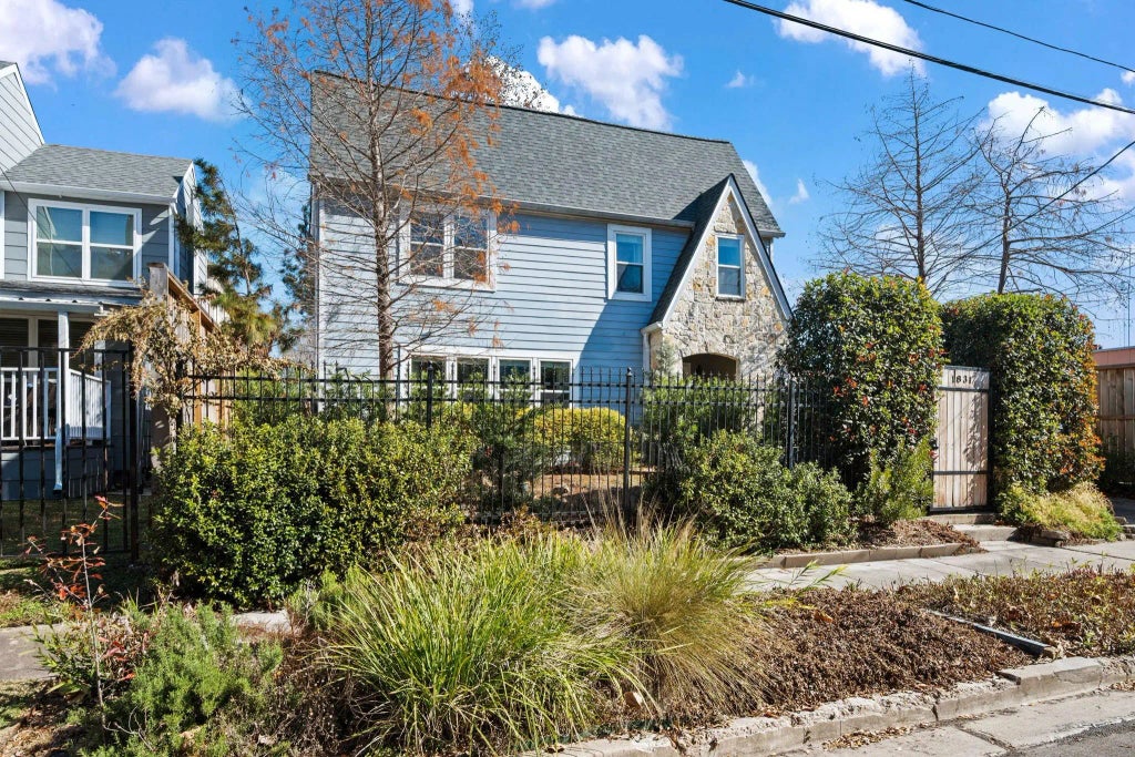 1831 Palm Street, Houston