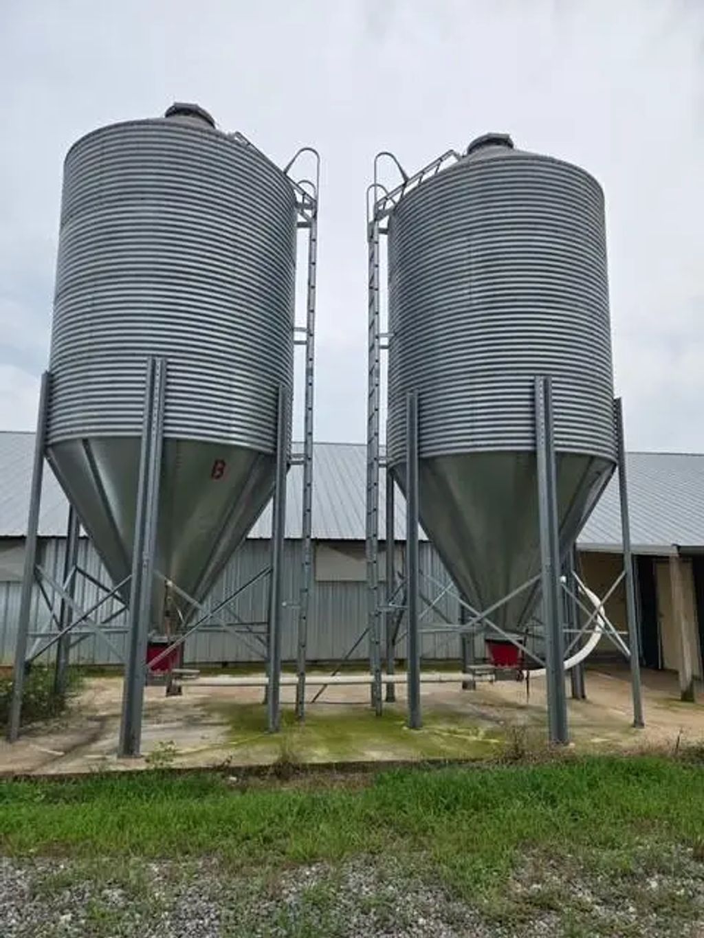 6140 & 6142 E Hwy 84, Palestine