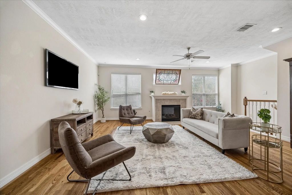 1807 Stacy Crest, Houston