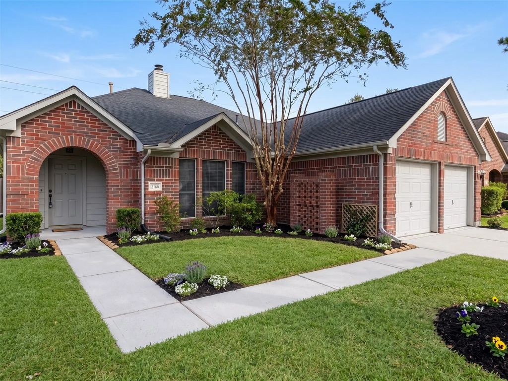 2710 Glen Cullen Lane, Pearland