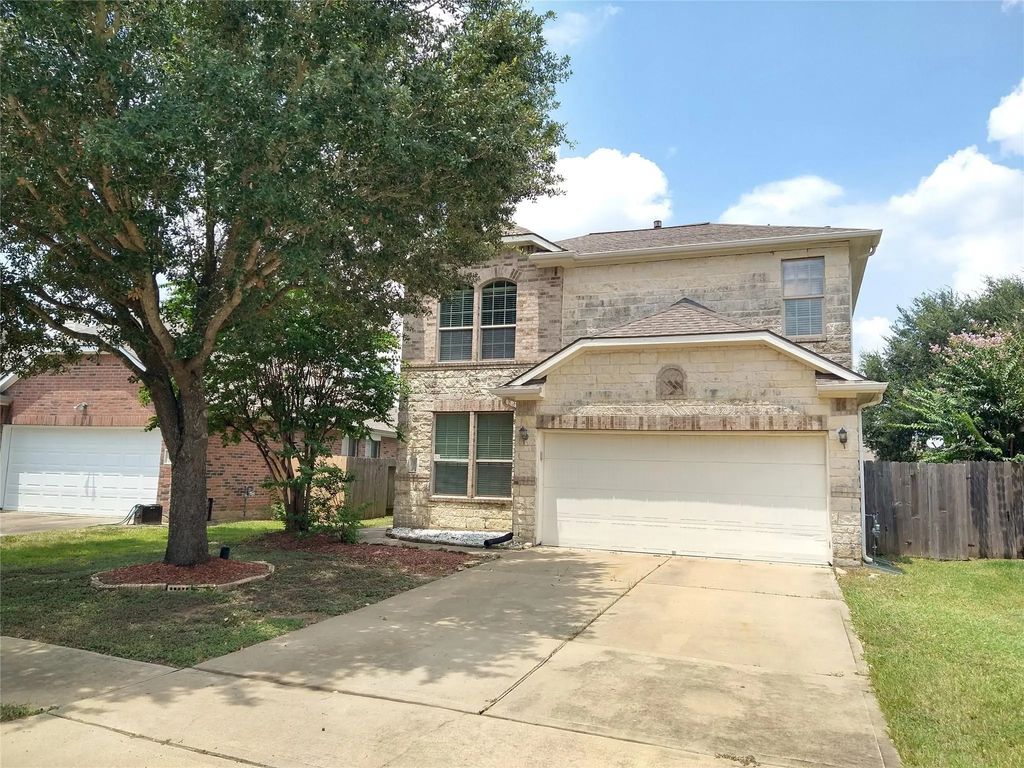 2315 Thorn Berry Creek Lane, Katy