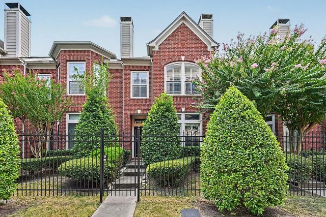 2905 W Dallas Street, Houston