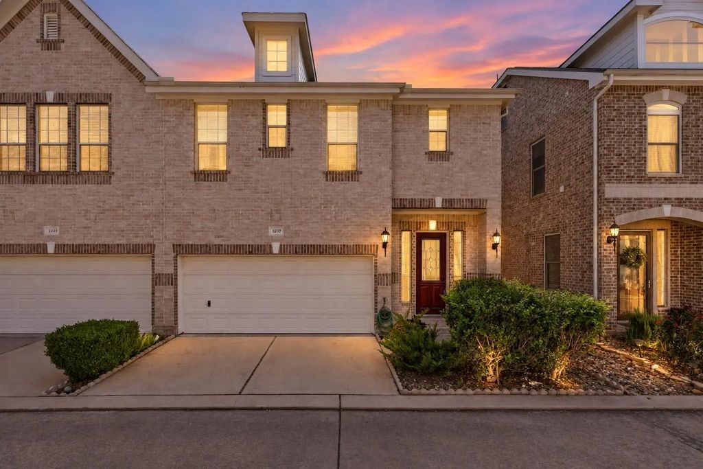 3207 Holly Shores Drive, Houston