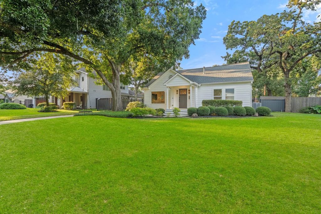 742 W 42nd Street, Houston