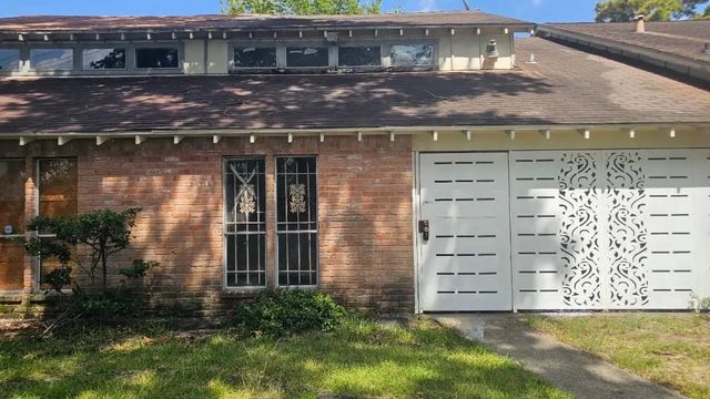 12211 W Village Drive C, Houston