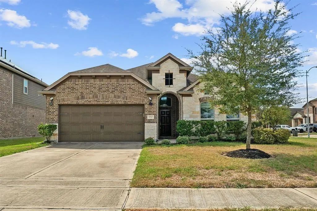 18543 Gardens End Lane, Houston