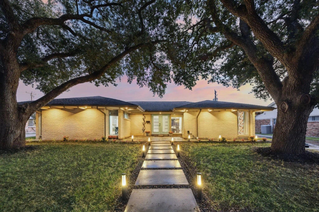5339 Rutherglenn Drive, Houston