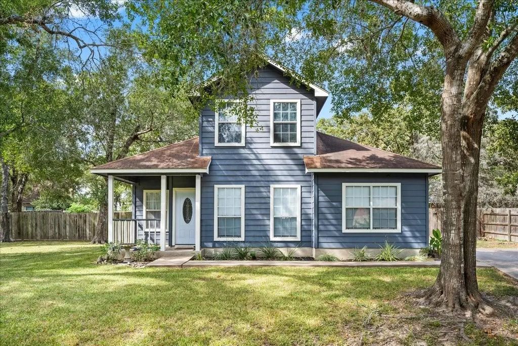 301 Buckeye Trail, La Grange