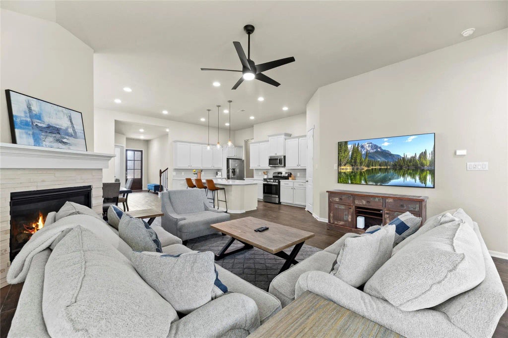 10907 Perennial Mist Drive, Missouri City