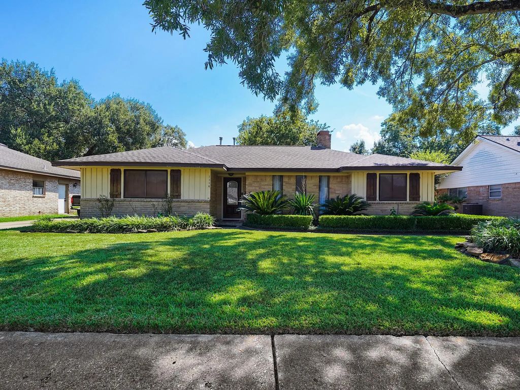 1114 Laurel Valley Drive, Houston