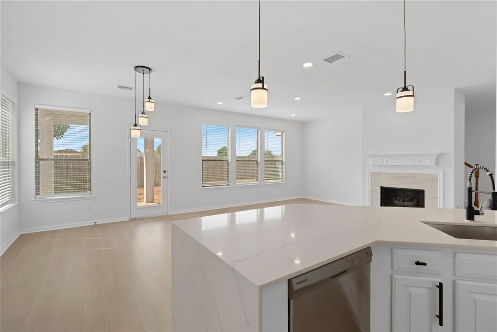 21611 Manitou Falls Lane, Katy