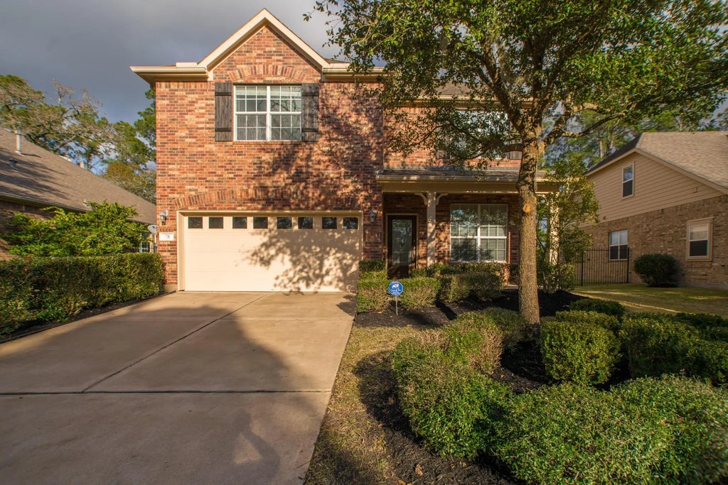 78 E Heritage Mill Circle, The Woodlands