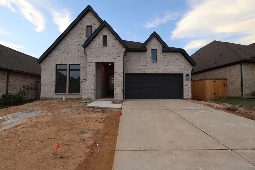 26456 North Wayland Chase, Montgomery