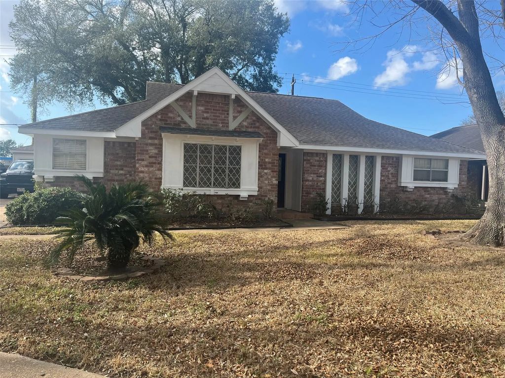 15230 Steeple Chase Road, Houston