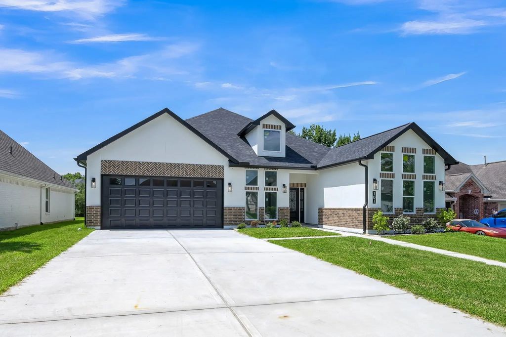 101 Bermuda Circle, Montgomery