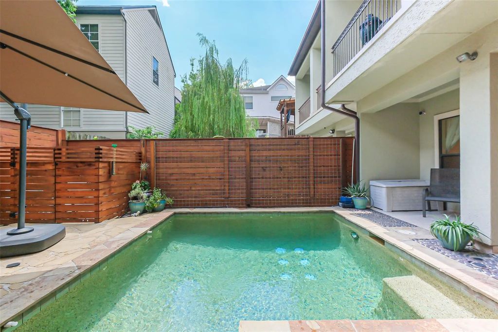 5217 Rose Street A, Houston