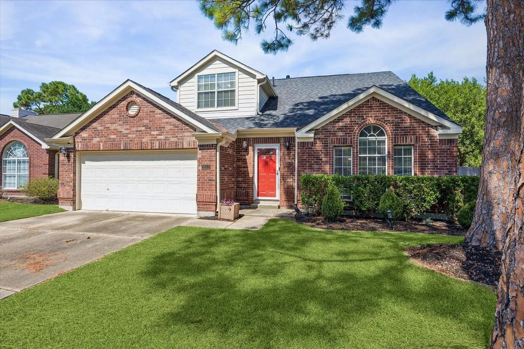 1043 Danforth Drive, Houston