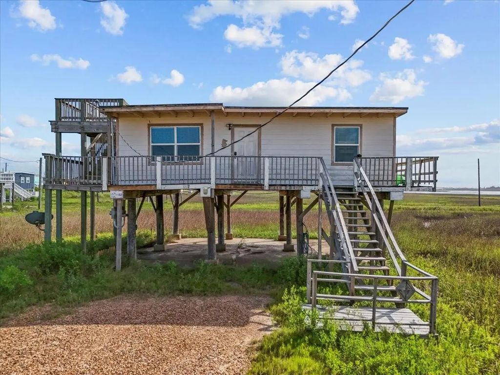 227 Detenbeck Avenue, Surfside Beach